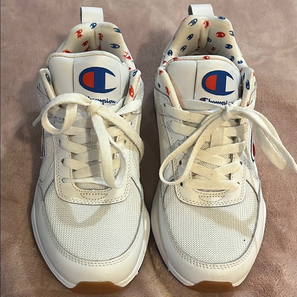 Champion White Sneakers Retro-Inspired Low-Top